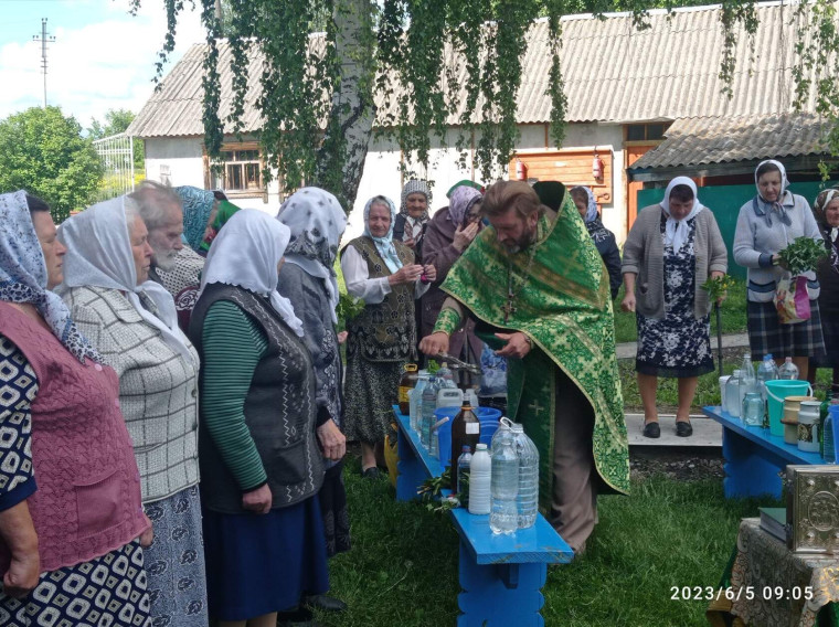 Водосвятный молебен. Водосвятный молебен.